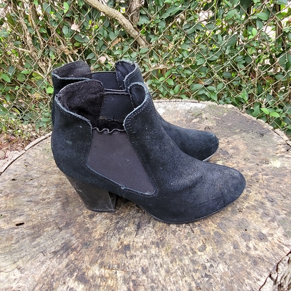 Women Vintage Black Suede Chelsea Boots By Bjorndal Size 10/Women Designer Boots - Picture 6 of 9